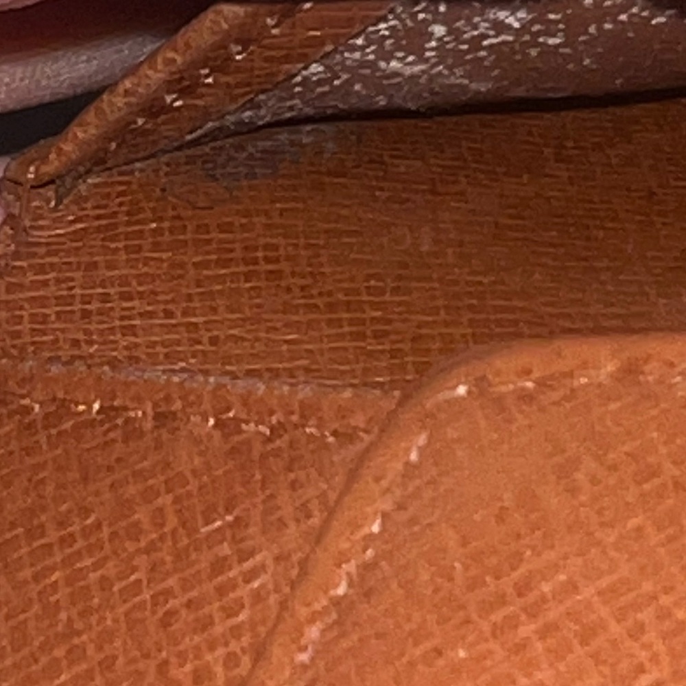 Louis Vuitton Monogram Bifold Wallet - Picture 7 of 7